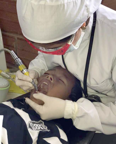 Llegó por una caries, y Dios sanó su alma